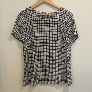 LOFT Navy and White Grid Short Sleeve Top Blouse